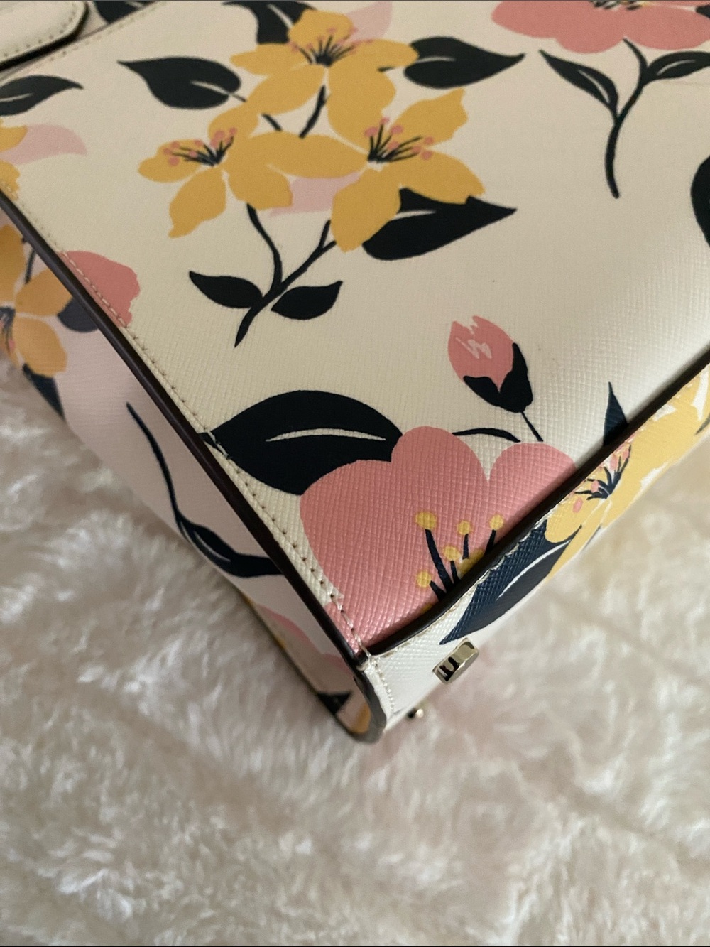 SOLD! Kate Spade New York Staci Medium Satchel in Cream Multi - Picture 14 of 17